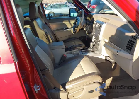 2008 Jeep Liberty Limited Edition from USA, damaged, VIN 1J8GN58K38W274135